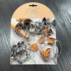 NWT CWC Silver Cookie Cutter Set